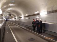 29-11-2016 - Det er flot tunnelgyggeri fra 1911. Tunlen benyttes også af biler.